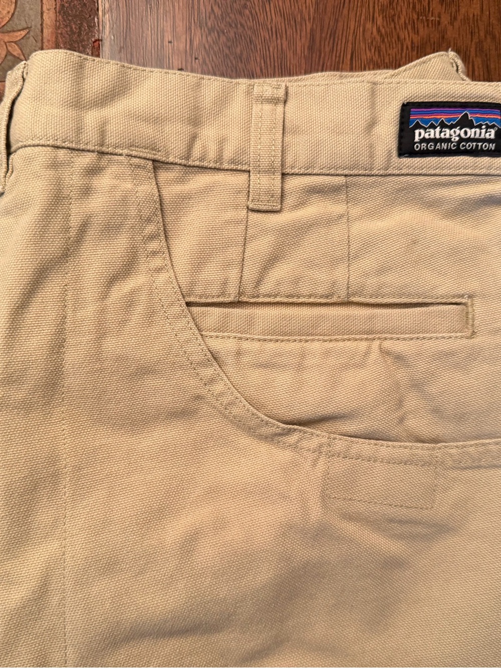 6 pairs of the whole lot. Patagonia Men’s Flat Front Shorts - Beige & Teal - Picture 4 of 5
